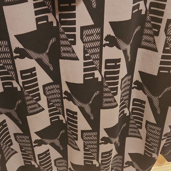 Puma Men's Gray & Black Logo Printed Pullover Hoodie Size XL - Picture 10 of 10